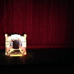 Capri Theatre - The organ