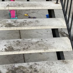 Kenwood Apartments - Upkeep of property