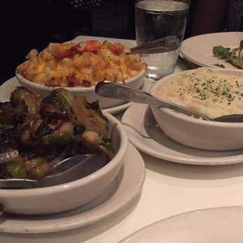 Morton's The Steakhouse - Steakhouses Near Me - Honolulu, Hawaii