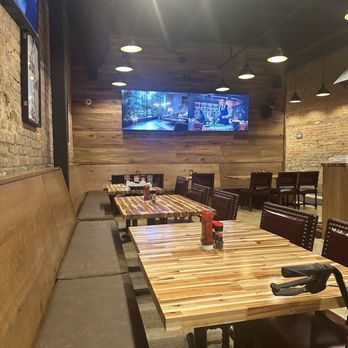 Shorty Small’s - Seating area - Barbeque Near Me - Beebe, Arkansas Shorty Small’s - Seating area - Barbeque Near Me - Beebe, Arkansas
