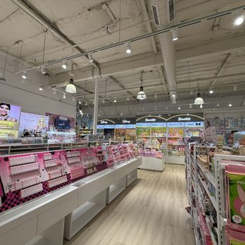 Miniso - Cosmetics & Beauty Supply Near Me - Gresham, Oregon