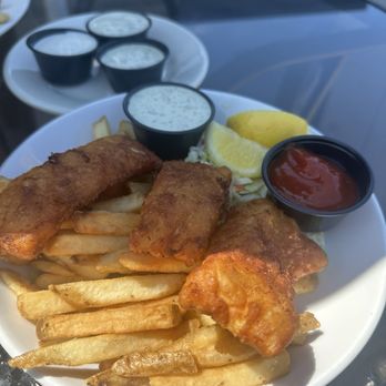 The Fish Peddler - Seafood Markets Near Me - Bay City, Oregon