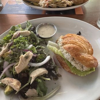 Main Street Bistro and Bakery - Excellent salads sandwich and 1/2 salad great price - Bakeries Near Me - Grapevine, Texas Main Street Bistro and Bakery - Excellent salads sandwich and 1/2 salad great price - Bakeries Near Me - Grapevine, Texas