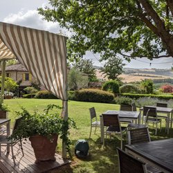 Urbino Resort