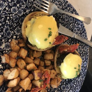 Little Hen - Breakfast & Brunch Near Me - Weston, Florida Little Hen - Breakfast & Brunch Near Me - Weston, Florida
