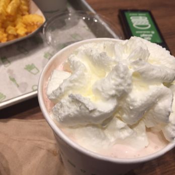 Shake Shack Glendale - Strawberry shake - Burgers Near Me - Glendale, California Shake Shack Glendale - Strawberry shake - Burgers Near Me - Glendale, California