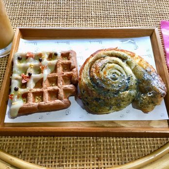 Momo Cafe - Chocolate Citrus Waffle / Black Sesame Croissant - Desserts Near Me - Atlanta, Georgia