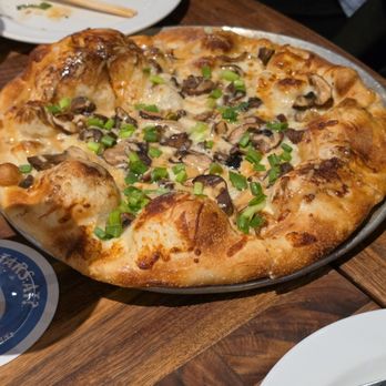 Yard House - New American Near Me - Las Vegas, Nevada