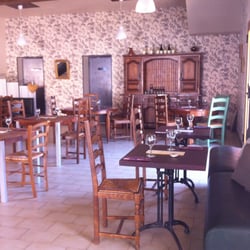 Bacchus Restaurant Cafe