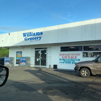 Williams Grocery - a car parked in front of the store - Grocery Near Me - Haralson, Georgia Williams Grocery - a car parked in front of the store - Grocery Near Me - Haralson, Georgia