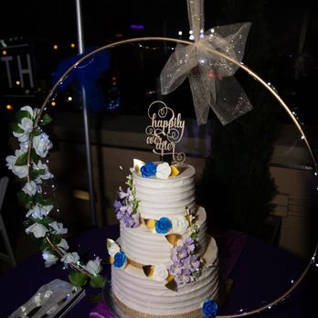Lincoln Bakery - Wedding Cake - Bakeries Near Me - Anaheim, California
