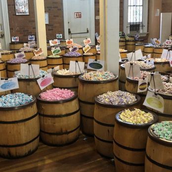 Munchie's - Candy Stores Near Me - Sacramento, California