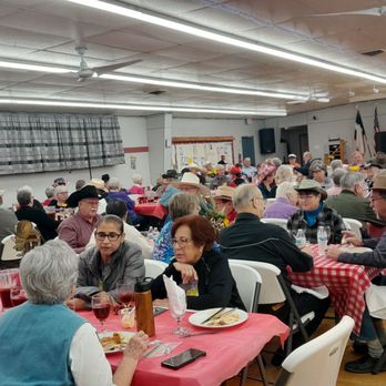 Encore Paradise Park - Dinners - RV Parks Near Me - Harlingen, Texas