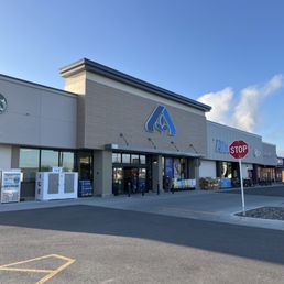 Exterior photo of Albertsons - Laurel, Montana Exterior photo of Albertsons - Laurel, Montana