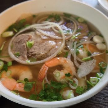 Pho Bay-Georgetown - Brisket and shrimp pho - Vietnamese Near Me - Georgetown, Colorado