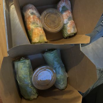 Vinason Pho Kitchen - Kirkland - Wild Gulf Shrimp Spring Rolls, Non GMO Tofu Spring Rolls - Vietnamese Near Me - Kirkland, Washington