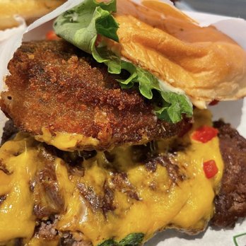 Shake Shack - Shack Stack - Beverage Store Near Me - Chantilly, Virginia Shake Shack - Shack Stack - Beverage Store Near Me - Chantilly, Virginia