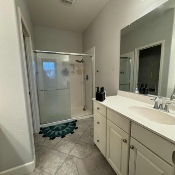 EZ Baths - Before - General Contractors Near Me - Hayward, California