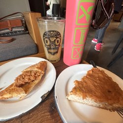 DoceCuarenta - Guava/Guayaba cheesecake and turn over, I'm in guava heaven!