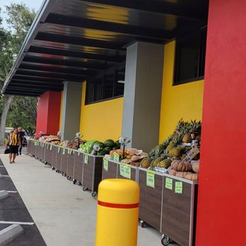 WATER TOWER FARMERS MARKET - Updated August 2024 - 17 Photos - 200 Post