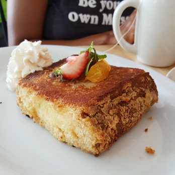Over Easy - Custard French Toast - Breakfast & Brunch Near Me - Kailua, Hawaii