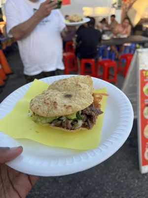 Tacos Los Poblanos #1 Estilo Tijuana by null