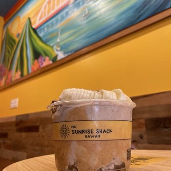 The Sunrise Shack - Monkey Bowl - Cafes Near Me - Haleiwa, Hawaii