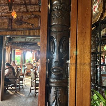 La Mariana Sailing Club - Tiki - Seafood Near Me - Honolulu, Hawaii La Mariana Sailing Club - Tiki - Seafood Near Me - Honolulu, Hawaii