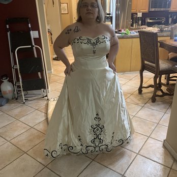 Tailor At Your Door - Lift needed - Sewing & Alterations Near Me - Phoenix, Arizona