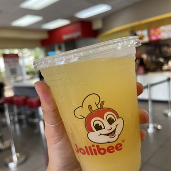 Jollibee - Pineapple Juice - Fast Food Near Me - Union City, California