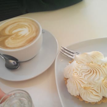 Miss Fleur - Desserts Near Me - Palma, PM