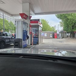 Crystal City Exxon