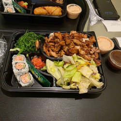 Extreme Teriyaki Grill Express - Teriyaki chicken bento box