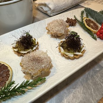 Vea Restaurant & Lounge - Snack before the dinner - Cocktail Bars Near Me - Hong Kong, HK