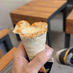 Pizza Conez - Delicious!