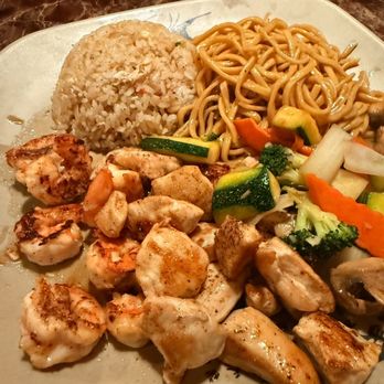 Sakura - Chicken and shrimp hibachi combo - Sushi Bars Near Me - Mililani, Hawaii Sakura - Chicken and shrimp hibachi combo - Sushi Bars Near Me - Mililani, Hawaii