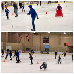Ice Den Scottsdale - A very popular skating rink!  Fri morning, 10/12/18
