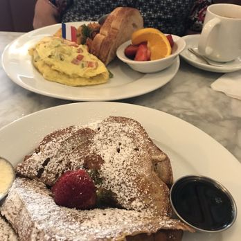 Immigrant Son Caffe - French omelette and Cinnamon Brioche French toast - New American Near Me - Ventura, California