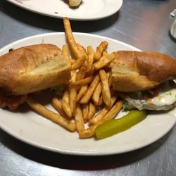 Pizza Hut - Buffalo chicken sandwich