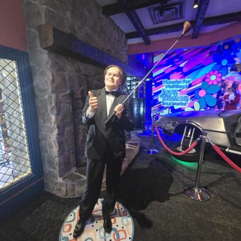 Louis Tussaud's Waxworks - Museums Near Me - Niagara Falls, Ontario