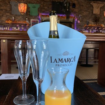 Hennessey's Grill - Mimosas anyone?? - Juice Bars & Smoothies Near Me - Seal Beach, California