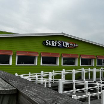 Surf's Up Grill and Bar - Surfs up - American Near Me - Emerald Isle, North Carolina