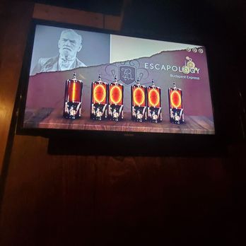 Escapology - Escape Games Near Me - Trumbull, Connecticut