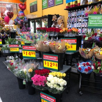 H-E-B - Floral section - Grocery Near Me - Corpus Christi, Texas H-E-B - Floral section - Grocery Near Me - Corpus Christi, Texas