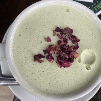 Blu Jam Cafe - Rose Matcha Latte - Breakfast & Brunch Near Me - Los Angeles, California