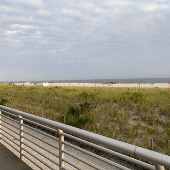 Long Beach - Beaches Near Me - Long Beach, New York