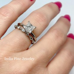 Irelia Custom Jewelry - 1 carat Princess cute engagement with band