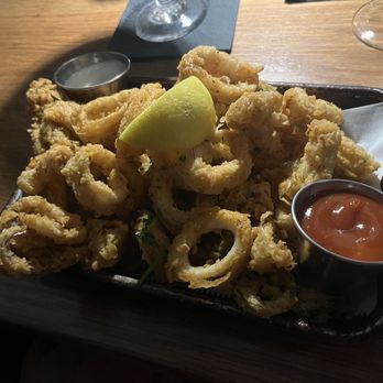 Station 16 - Calamari - Cocktail Bars Near Me - Elk Grove, California