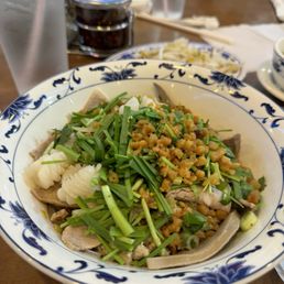 Hu Tieu My Tho Thit Tom Muc Gan (Shrimp - Squid - Pork Liver Noodle Soup) (No broth) Hu Tieu My Tho Thit Tom Muc Gan (Shrimp - Squid - Pork Liver Noodle Soup) (No broth)