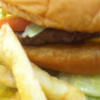 Whataburger - Fast Food Near Me - Gulf Breeze, Florida